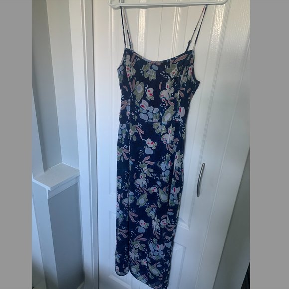 Aritzia Wilfred Destination Dress - Size Small - Picture 1 of 7